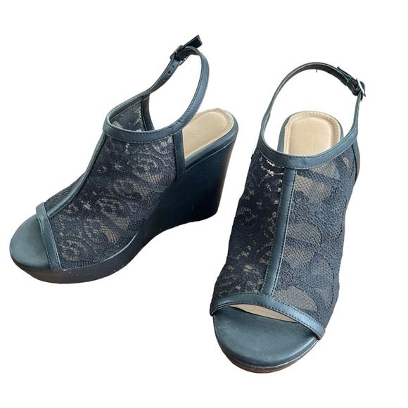 Torrid Black Lace Platform Wedge Heels size 10W - Picture 1 of 5